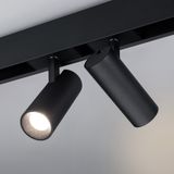 b_DL-12600-0725.jpg