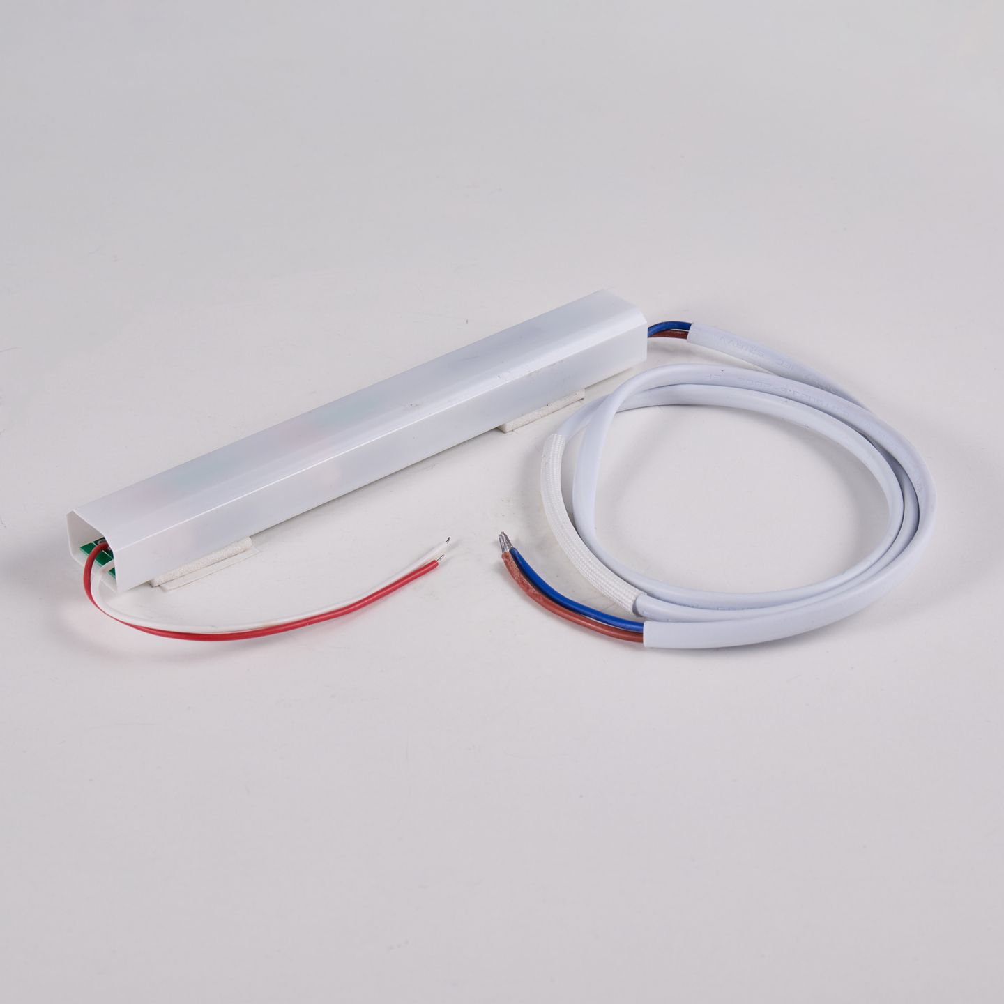 b_DL-11-0254.jpg