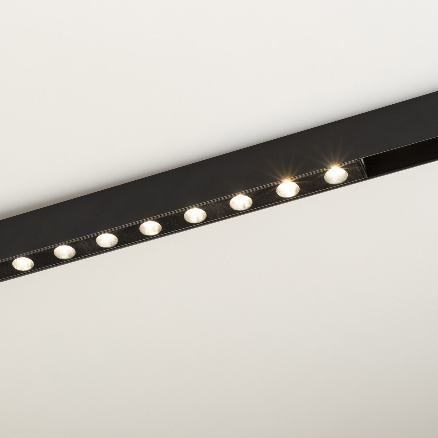 b_DL-12600-0238.jpg